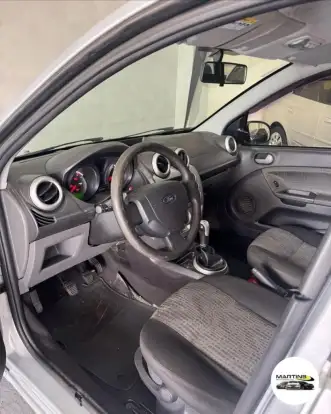 FORD-FIESTA-2014