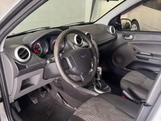 FORD-FIESTA-1.6 SE SEDAN 16V FLEX 4P MANUAL FORD-FIESTA-2014