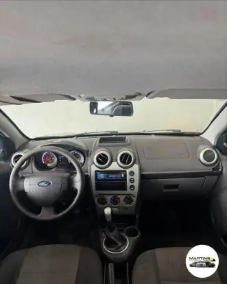 FORD-FIESTA-2014