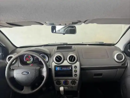 FORD-FIESTA-1.6 SE SEDAN 16V FLEX 4P MANUAL FORD-FIESTA-2014