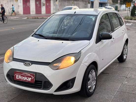 FORD-FIESTA-2013