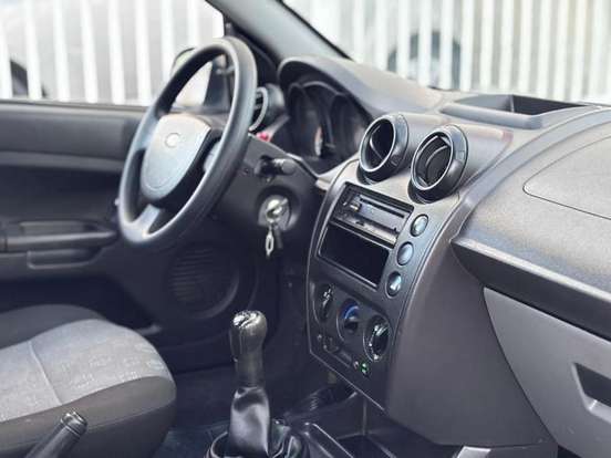 FORD-FIESTA-1.0 ROCAM SE 8V FLEX 4P MANUAL FORD-FIESTA-2013