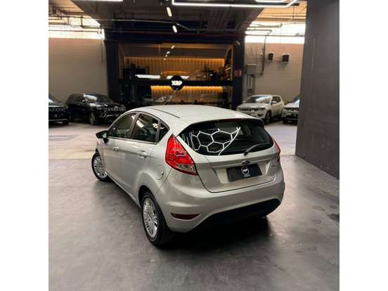 FORD-FIESTA-1.5 SE HATCH 16V FLEX 4P MANUAL FORD-FIESTA-2015