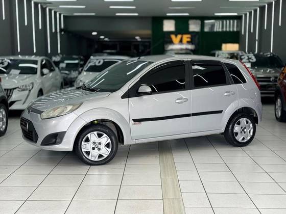 FORD FIESTA 1.6 MPI CLASS HATCH 8V FLEX 4P MANUAL