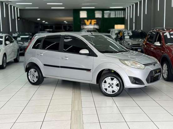 FORD-FIESTA-2012