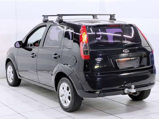 FORD-FIESTA-2013