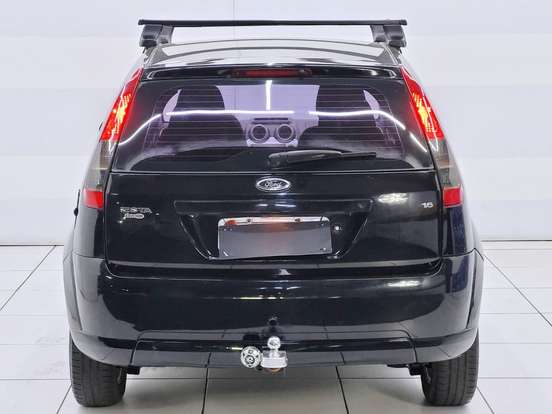 FORD-FIESTA-2013