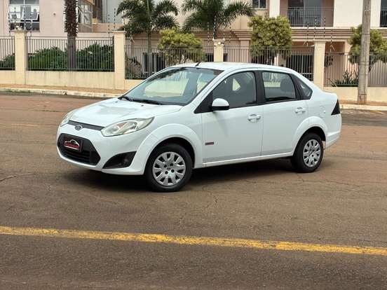FORD-FIESTA-2012