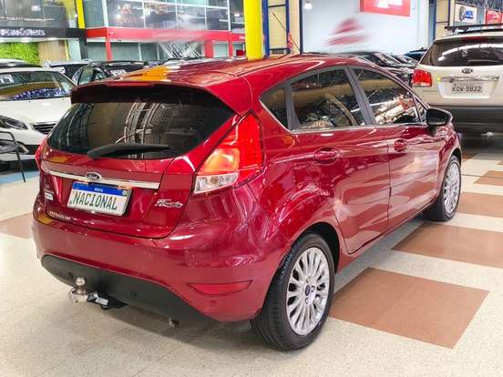 FORD-FIESTA-1.6 TITANIUM HATCH 16V FLEX 4P POWERSHIFT FORD-FIESTA-2015