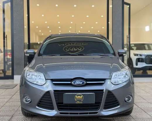 FORD-FOCUS-2013