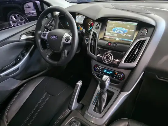FORD-FOCUS-2.0 TITANIUM 16V FLEX 4P POWERSHIFT FORD-FOCUS-2014