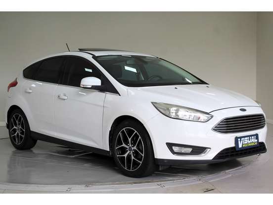 FORD-FOCUS-2017