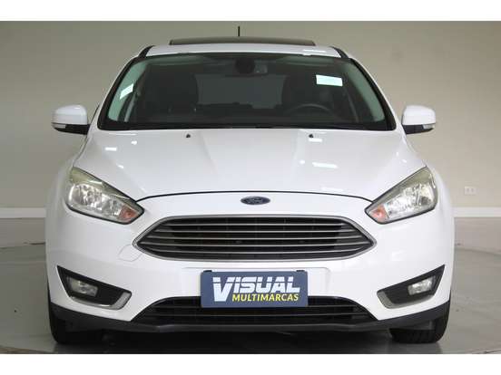 FORD-FOCUS-2017