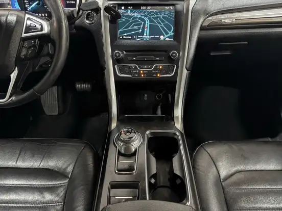 FORD-FUSION-2.0 SEL 16V GASOLINA 4P AUTOMÁTICO FORD-FUSION-2016