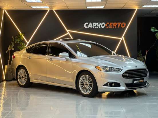 FORD-FUSION-2014