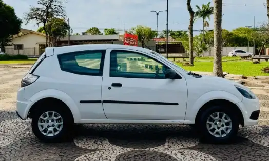 FORD-KA-2013