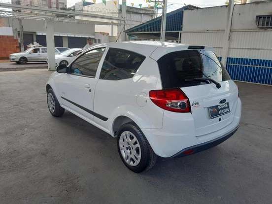 FORD-KA-2013