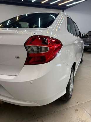 FORD-KA-2015