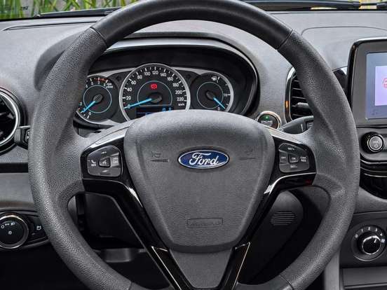 FORD-KA-1.5 TI-VCT FLEX TITANIUM SEDAN AUTOMÁTICO FORD-KA-2020