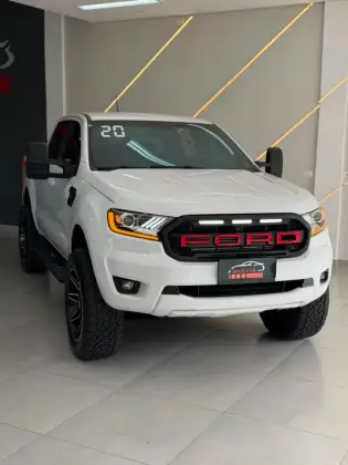 FORD RANGER 2.2 XLS 4X2 CD 16V DIESEL 4P AUTOMÁTICO