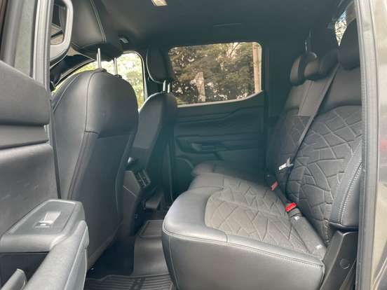 FORD-RANGER-2.0 TURBO DIESEL CD BLACK 4X2 AUTOMÁTICO FORD-RANGER-2025