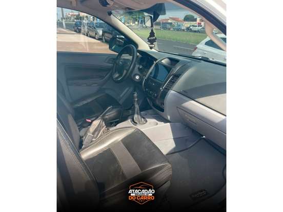 FORD-RANGER-2.5 XLS 4X2 CS 16V FLEX 2P MANUAL FORD-RANGER-2015