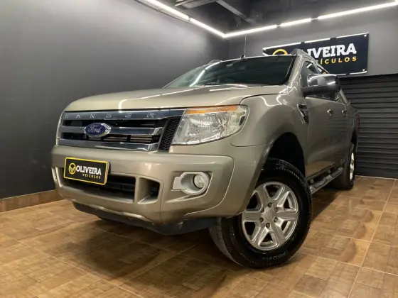 FORD RANGER 3.2 XLT 4X4 CD 20V DIESEL 4P AUTOMÁTICO