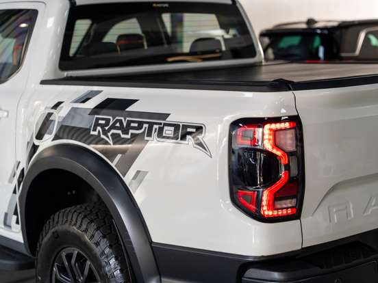 FORD-RANGER-3.0 V6 TURBO GASOLINA RAPTOR 4X4 AUTOMÁTICO FORD-RANGER-2023