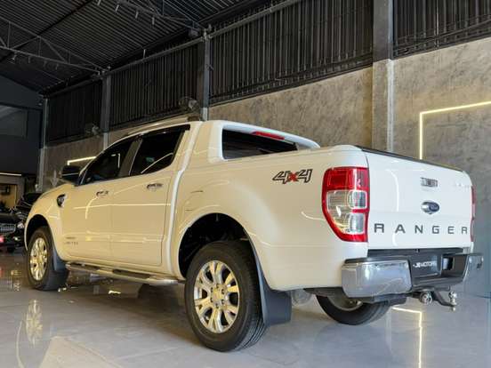 FORD-RANGER-3.2 LIMITED 4X4 CD 20V DIESEL 4P AUTOMÁTICO FORD-RANGER-2016