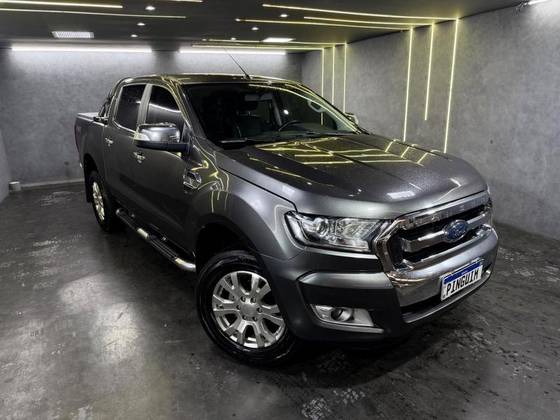 FORD RANGER 3.2 XLT 4X4 CD 20V DIESEL 4P AUTOMÁTICO