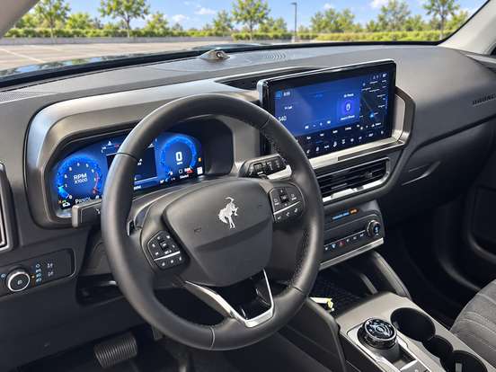 FORD-BRONCO SPORT-2.0 ECOBOOST GASOLINA BADLANDS 4X4 SELECTSHIFT FORD-BRONCO SPORT-2025