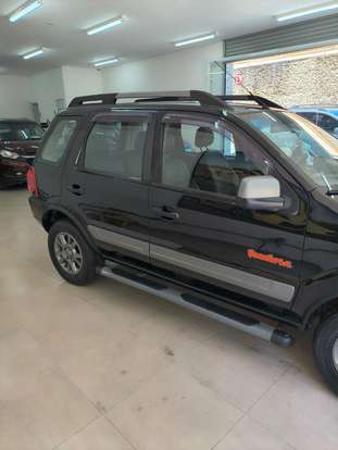 FORD-ECOSPORT-2011