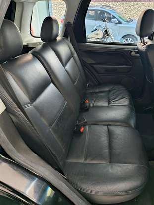 FORD-ECOSPORT-2011