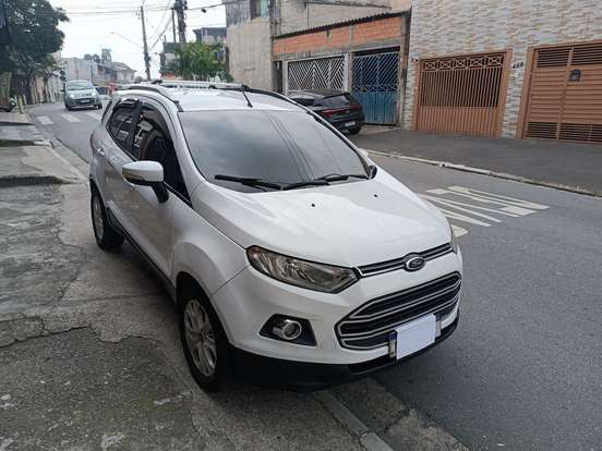 FORD-ECOSPORT-2013