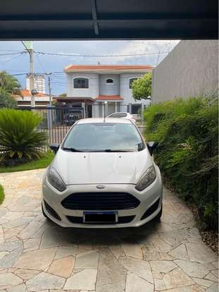 FORD-FIESTA-2016