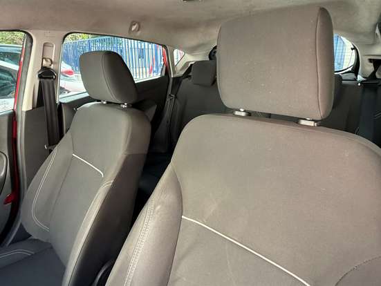 FORD-FIESTA-2013