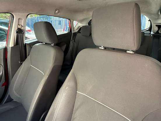 FORD-FIESTA-1.6 SE HATCH 16V FLEX 4P MANUAL FORD-FIESTA-2013