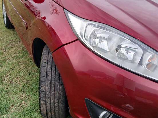 FORD-FIESTA-1.6 SE HATCH 16V FLEX 4P MANUAL FORD-FIESTA-2014