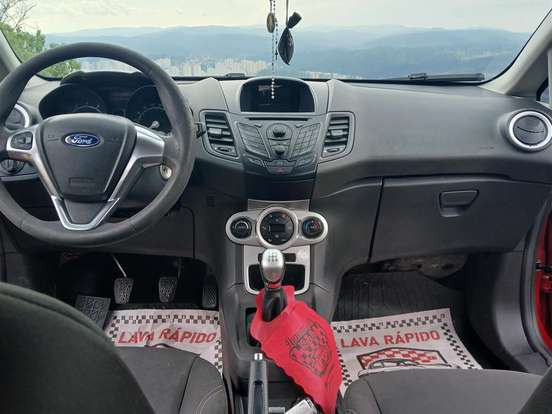 FORD-FIESTA-1.6 SE HATCH 16V FLEX 4P MANUAL FORD-FIESTA-2014