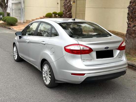 FORD-FIESTA-1.6 TITANIUM SEDAN 16V FLEX 4P POWERSHIFT FORD-FIESTA-2014