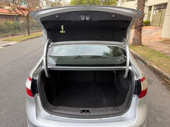 FORD-FIESTA-1.6 TITANIUM SEDAN 16V FLEX 4P POWERSHIFT FORD-FIESTA-2014