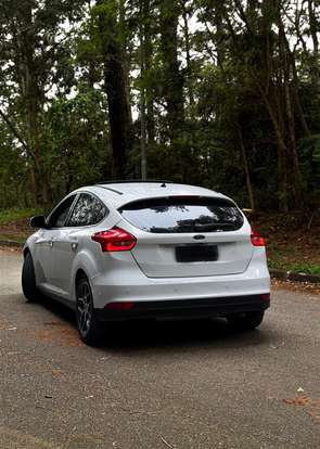 FORD-FOCUS-2016
