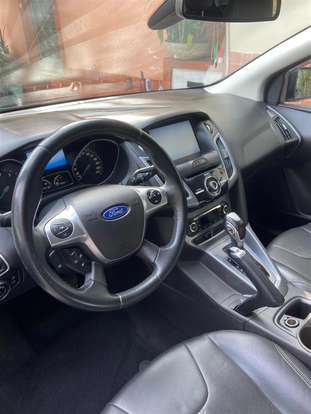 FORD-FOCUS-2014