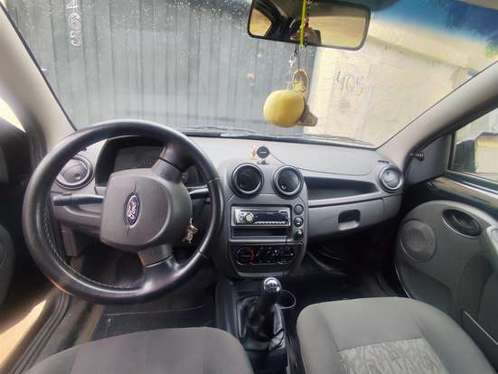FORD-KA-2010