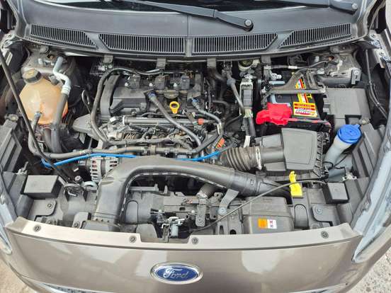FORD-KA-1.5 TI-VCT FLEX SE PLUS AUTOMÁTICO FORD-KA-2020