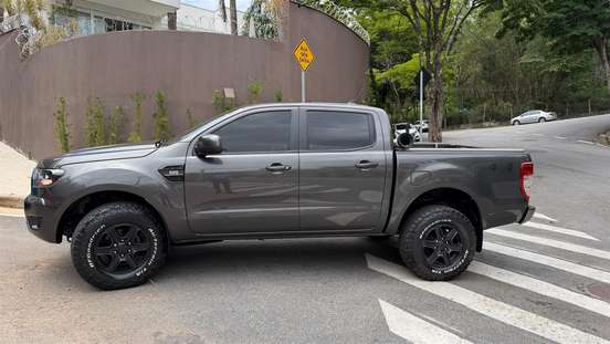 FORD-RANGER-2021