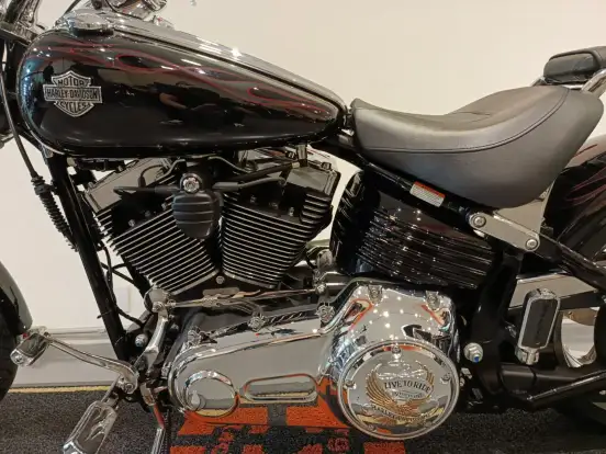 HARLEY-DAVIDSON-ROCKER C HARLEY-DAVIDSON-ROCKER C-2010