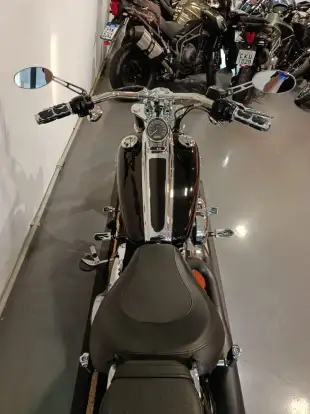 HARLEY-DAVIDSON-ROCKER C HARLEY-DAVIDSON-ROCKER C-2010