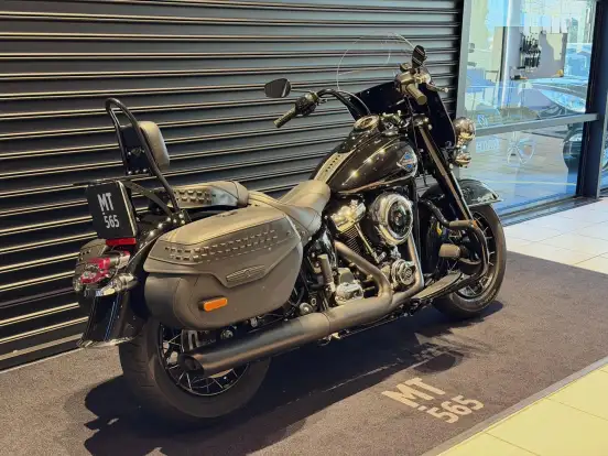 HARLEY-DAVIDSON-SOFTAIL HERITAGE CLASSIC-2026