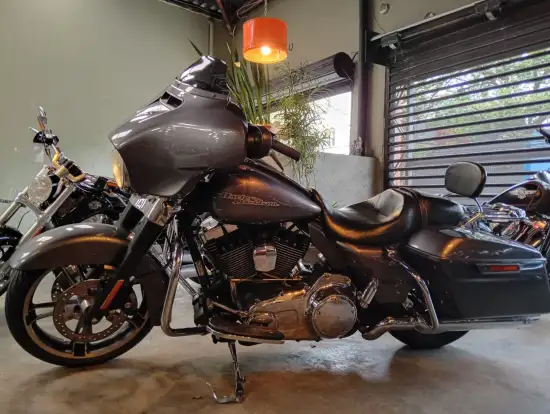 HARLEY-DAVIDSON-STREET GLIDE-2014